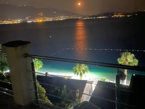 Sale, house, 308m², Bijela, Herceg Novi