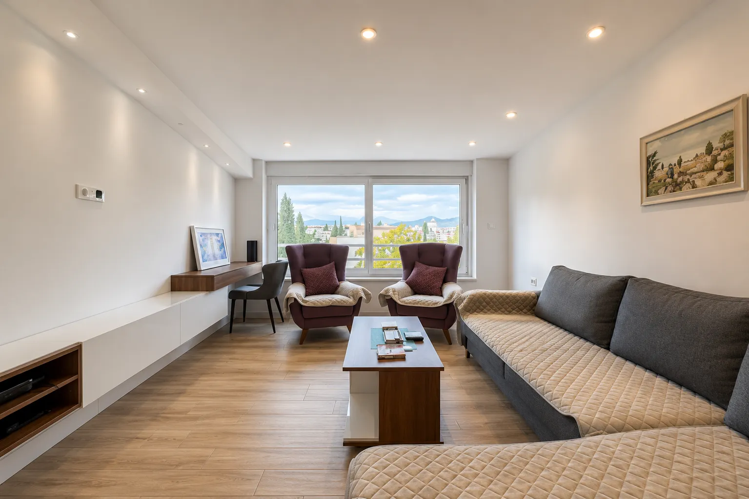 Rent, two bedroom apartment, 100m², Preko Morače, Podgorica