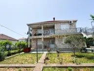 Prodaja, kuća, 164m², Zabjelo, Podgorica - image 1