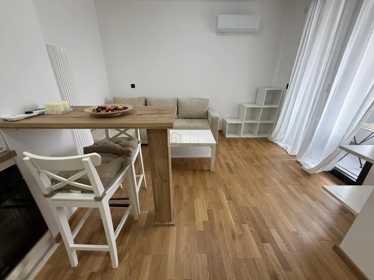 Izdavanje, jednosoban stan, 38m², Medijana, Niš