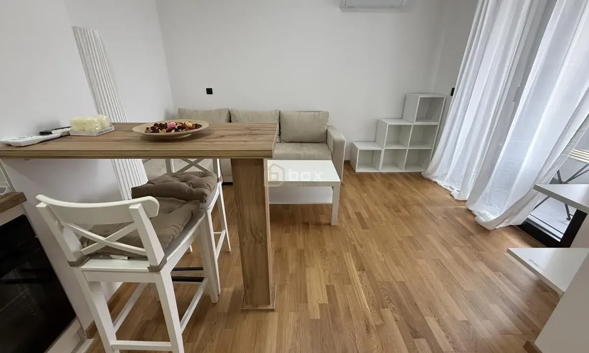 Rent, one bedroom apartment, 38m², Medijana, Niš
