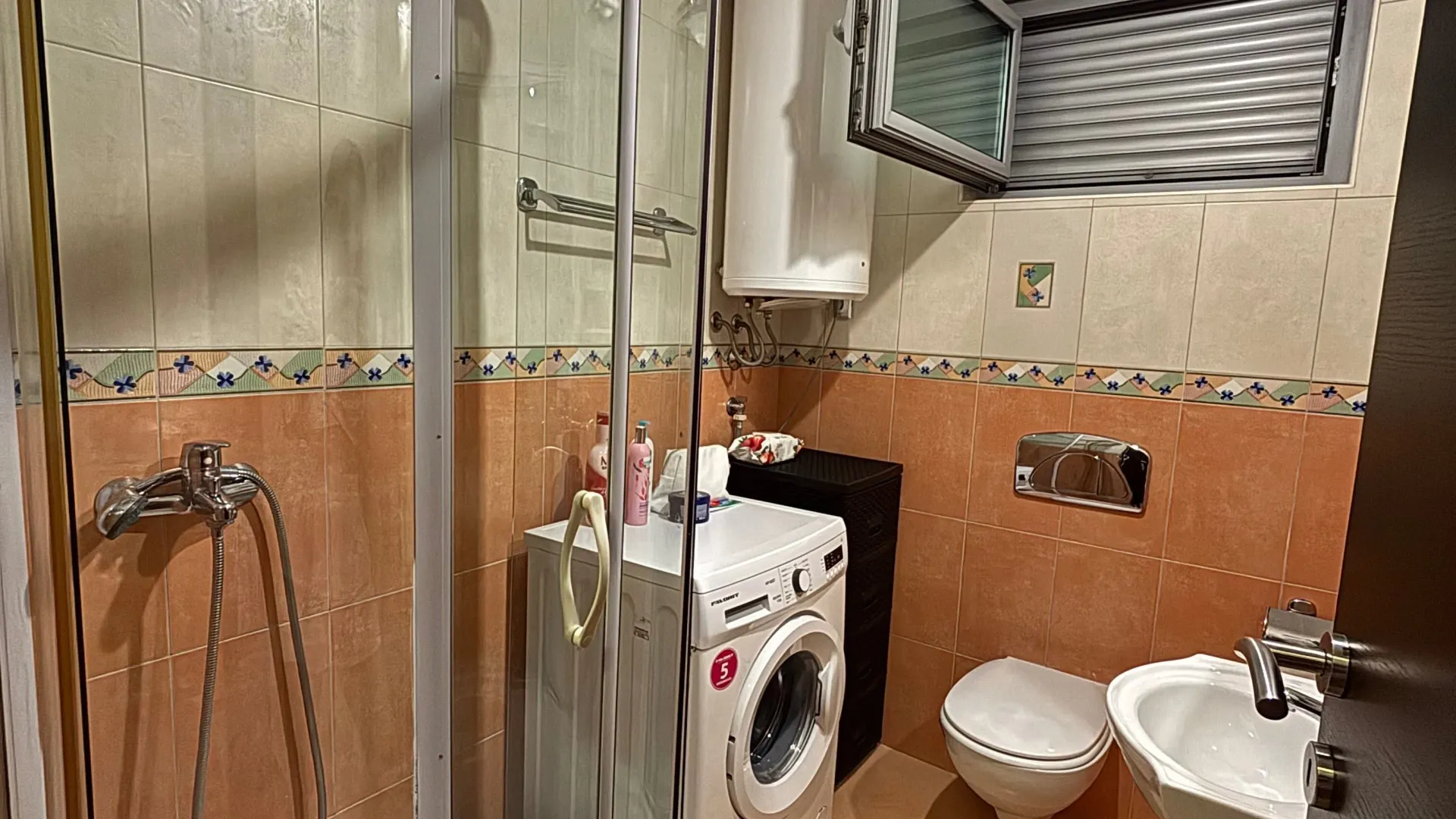 Rent, studio apartment, 28m², Zabjelo, Podgorica