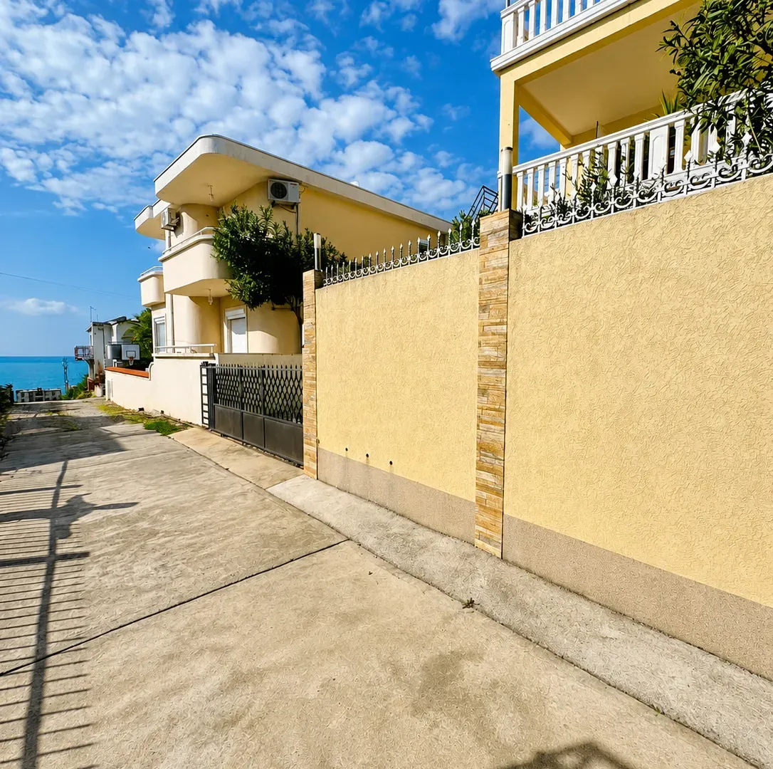 Sale, house, 208m², Dubrava, Bar