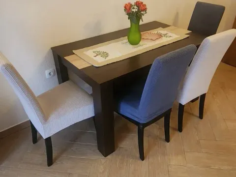 Izdavanje, jednosoban stan, 45m², Dobrota, Kotor - image 3