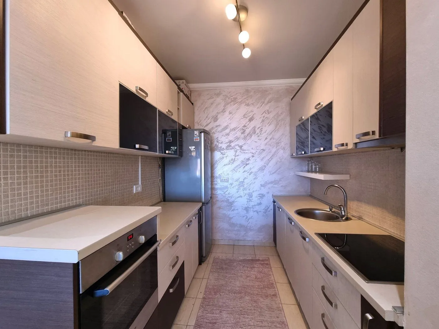 Izdavanje, stan, 90m², Preko Morače, Podgorica