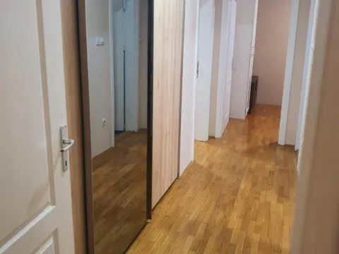 Izdavanje, četvorosoban stan, 130m², Voždovac Sve Podlokacije, Beograd - image 5