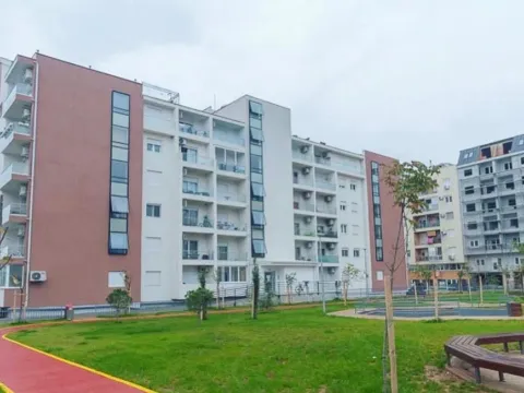 Izdavanje, garsonjera, 31m², Ljubović, Podgorica - image 1