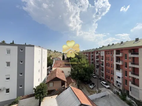Rent, two bedroom apartment, 70m², Vezirov Most, Podgorica - image 8
