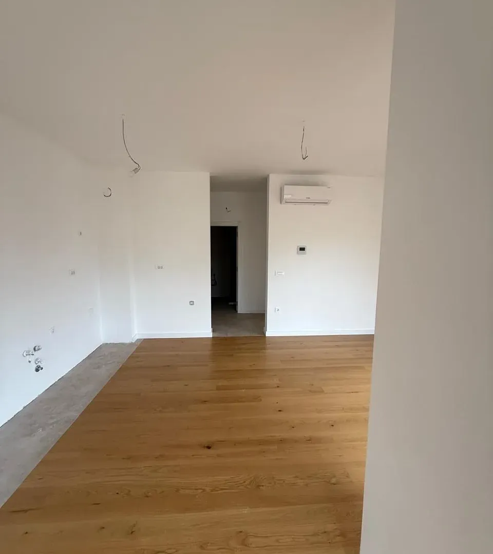 Sale, one bedroom apartment, 62m², Centar, Bar