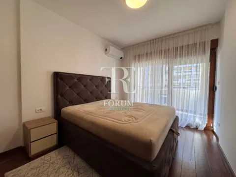 Izdavanje, dvosoban stan, 77m², Master Kvart, Podgorica - image 7