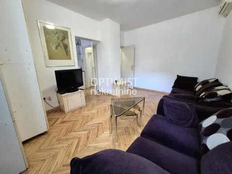 Rent, two bedroom apartment, 42m², Kalenić Pijaca, Vračar Sve Podlokacije - image 2