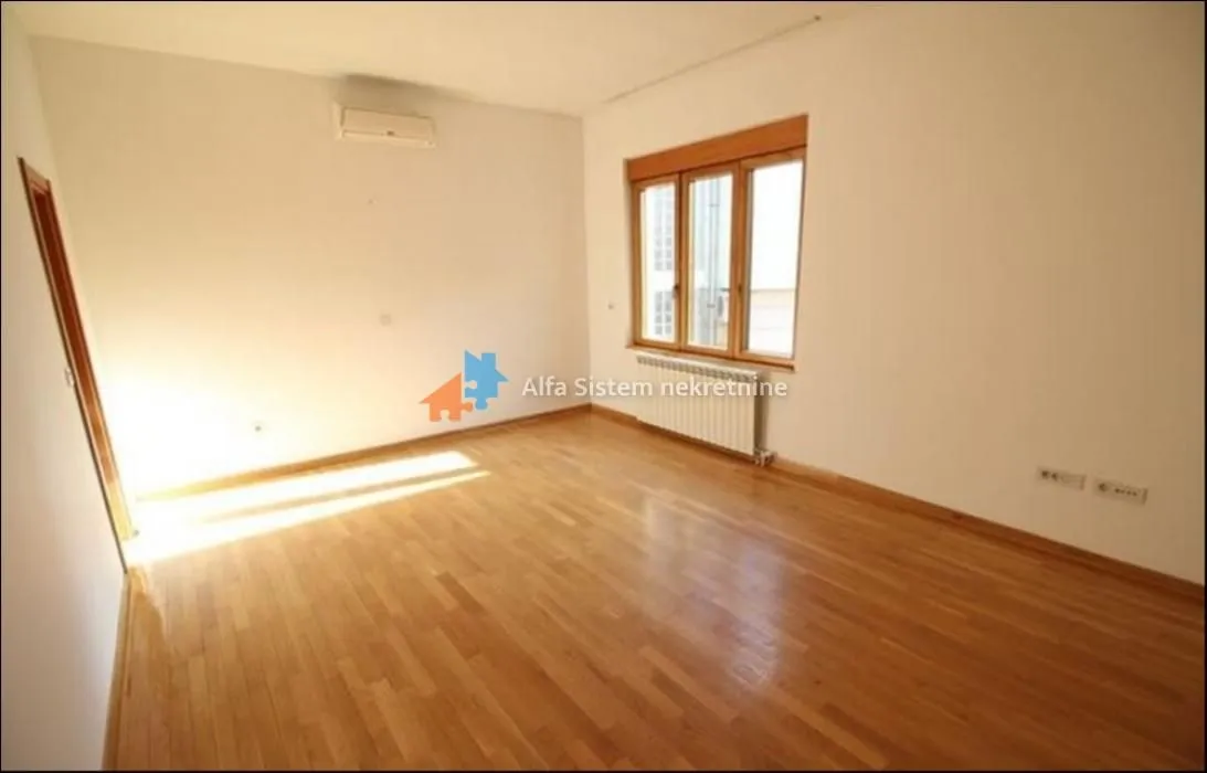 Izdavanje, kuća, 600m², Savski Venac, Beograd