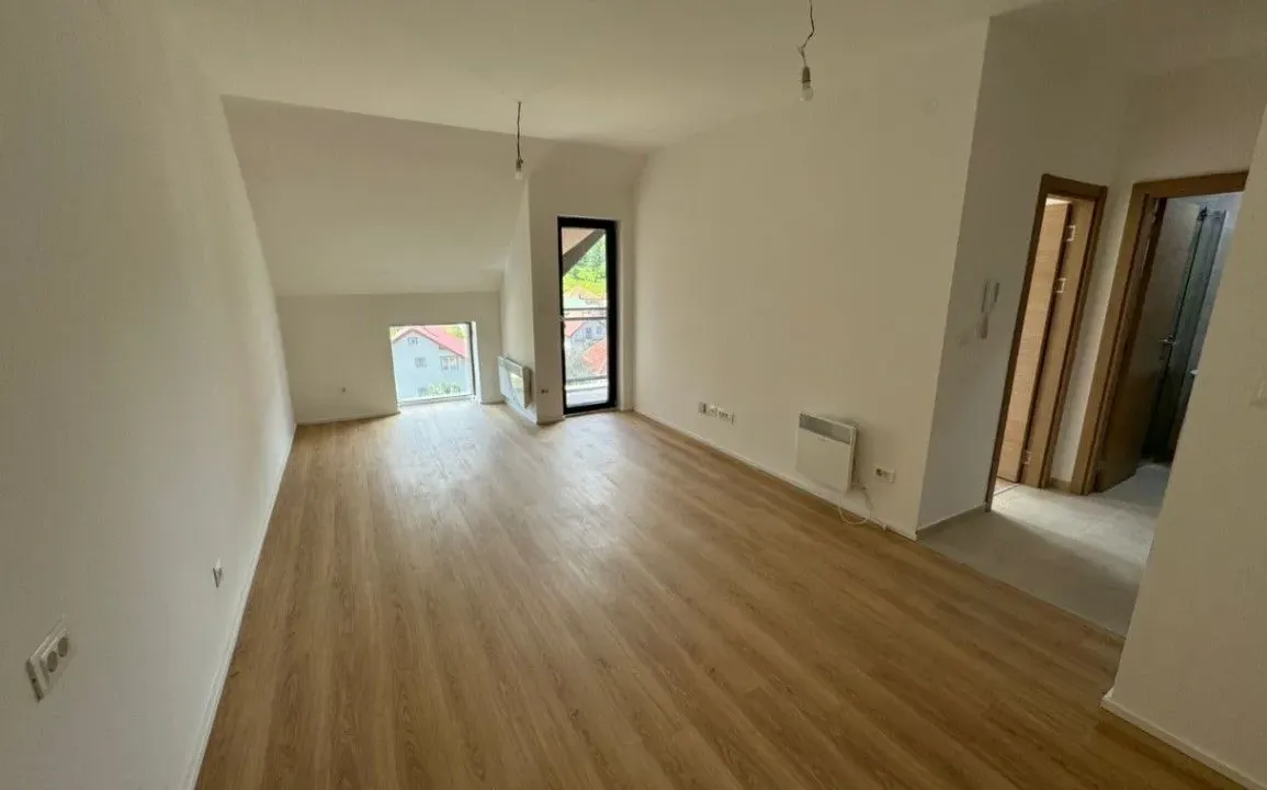 Sale, one bedroom apartment, 41m², Centar, Kolašin