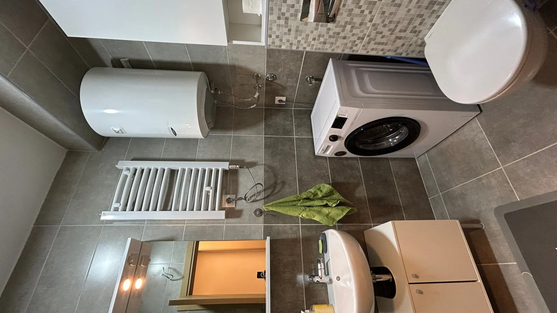 Izdavanje, jednosoban stan, 40m², Centar, Cetinje