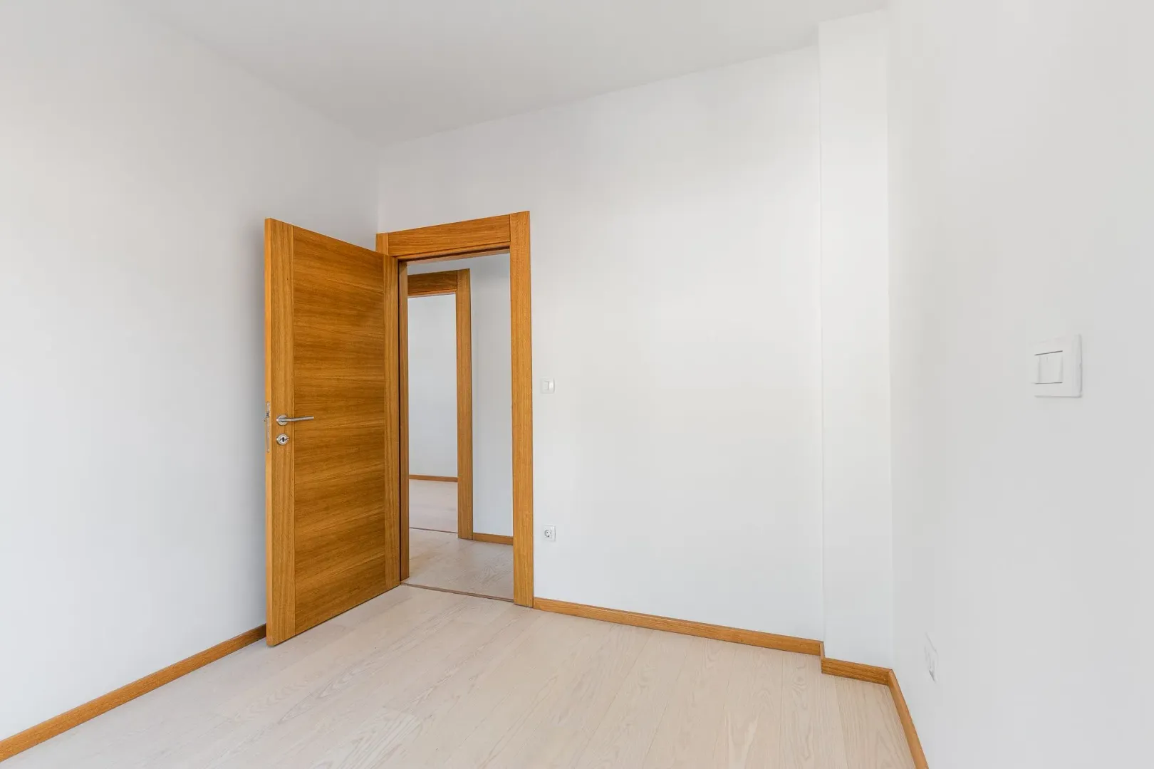 Prodaja, trosoban stan, 79m², Budva, Crna Gora