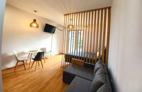 Sale, studio apartment, 29m², Bečići, Budva - image 4