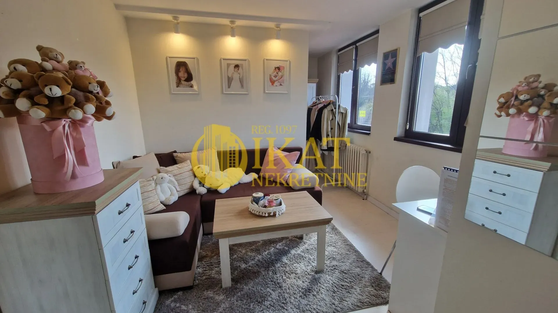 Sale, house, 445m², Čukarica, Beograd