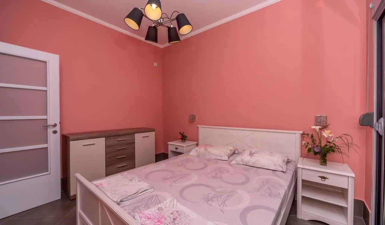 Sale, house, 274m², Buljarica, Budva