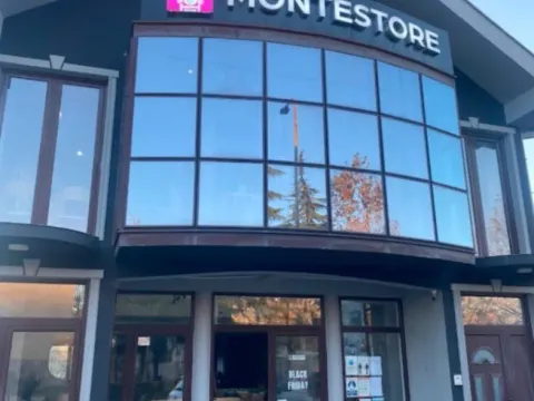 Rent, office space, 440m², Nikšić, Crna Gora - image 2