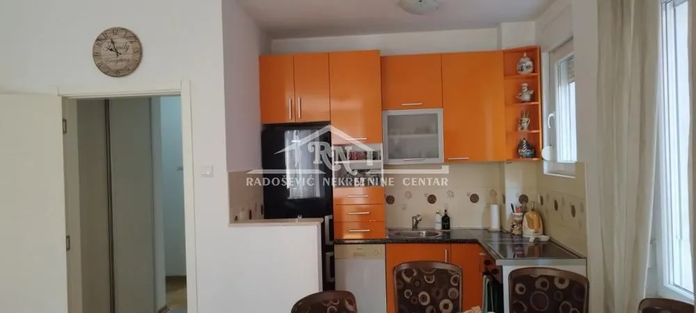 Rent, one bedroom apartment, 45m², Južni Bulevar, Vračar Sve Podlokacije