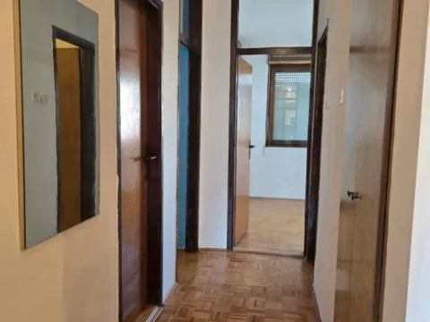 Prodaja, dvosoban stan, 90m², Stari Aerodrom, Podgorica - image 6