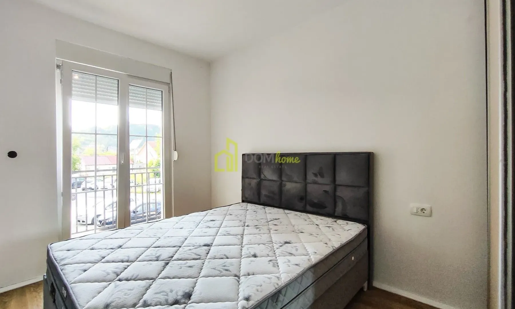 Prodaja, dvosoban stan, 64m², Cetinje, Crna Gora