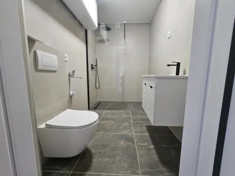 Sale, three bedroom apartment, 64m², Bulevar Oslobodjenja, Novi Sad Sve Podlokacije - image 11