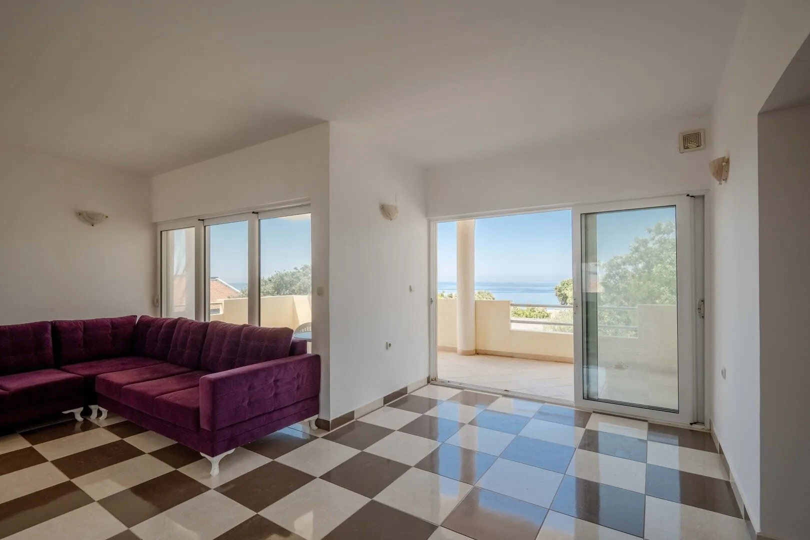 Sale, house, 195m², Utjeha, Bar