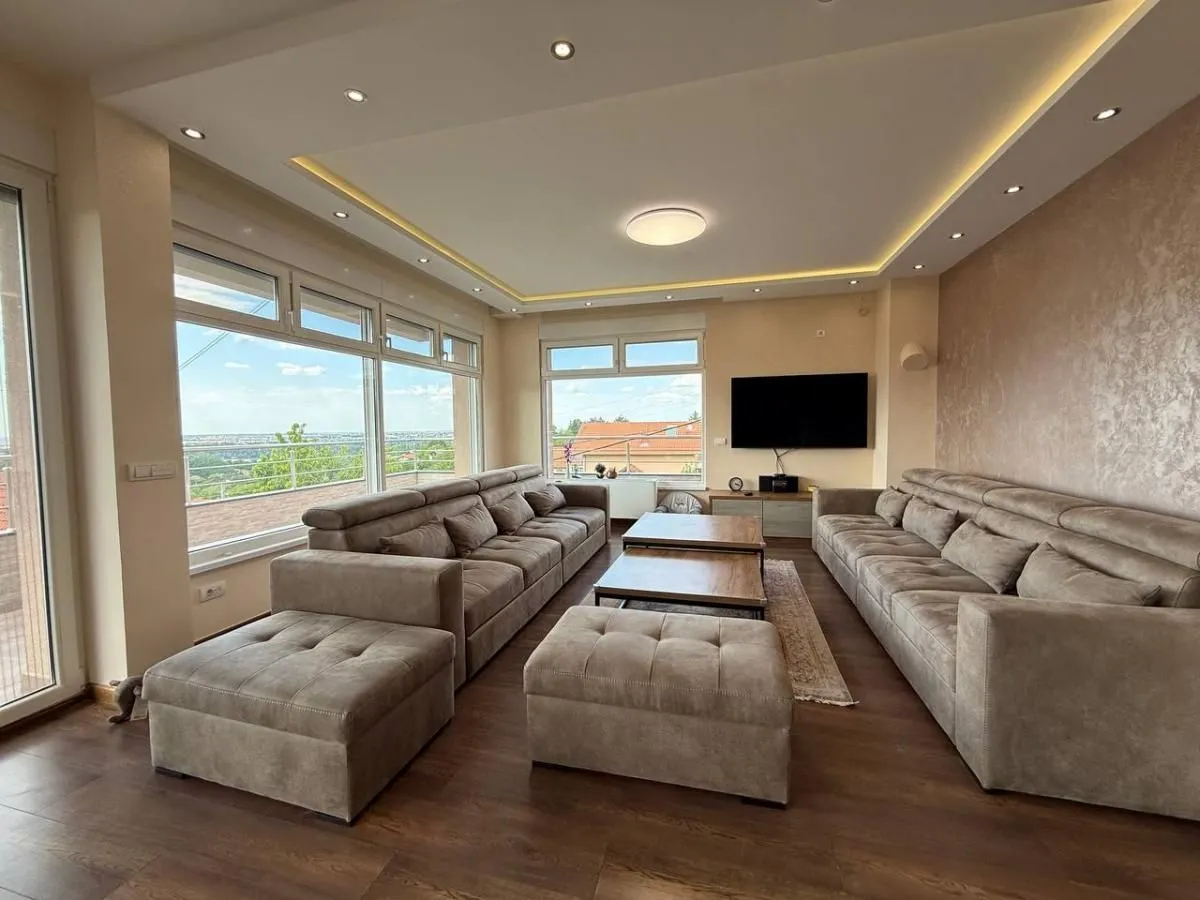 Sale, house, 443m², Petrovaradin, Novi Sad