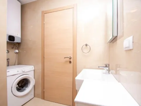 Izdavanje, garsonjera, 35m², Babilonija, Budva - image 13