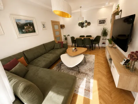 Rent, two bedroom apartment, 73m², Centar, Podgorica - image 2