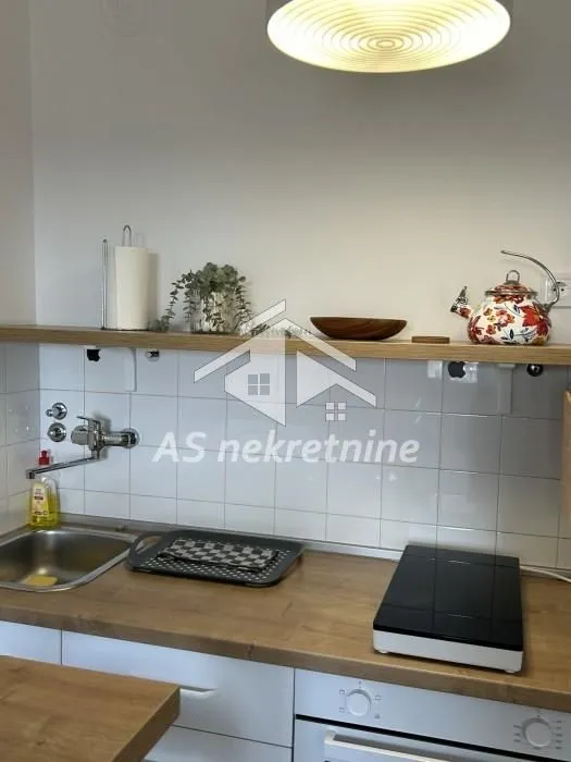 Rent, one bedroom apartment, 33m², Stari Grad, Beograd