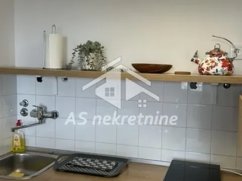 Rent, one bedroom apartment, 33m², Stari Grad, Beograd - image 8
