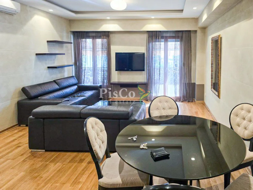 Izdavanje, jednosoban stan, 55m², Centar, Podgorica