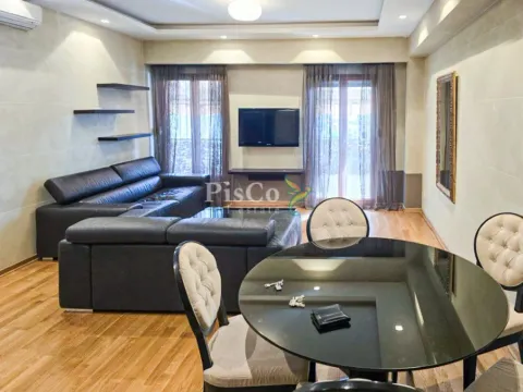 Izdavanje, jednosoban stan, 55m², Centar, Podgorica