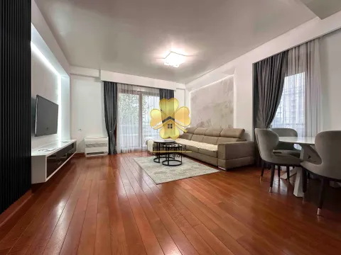 Izdavanje, dvosoban stan, 80m², Momišići, Podgorica - image 2