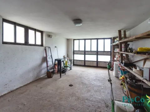 Izdavanje, kuća, 180m², Blok 9, Podgorica - image 4