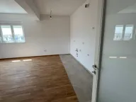 Prodaja, trosoban stan, 106m², Stari Aerodrom, Podgorica - image 9