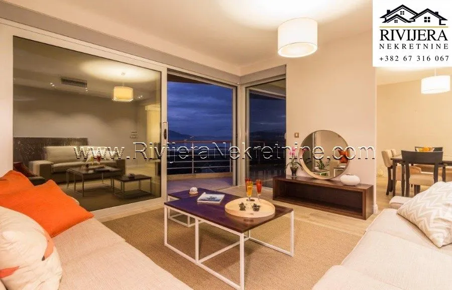 Sale, two bedroom apartment, 119m², Tivat, Crna Gora