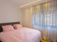 Izdavanje, jednosoban stan, 58m², Centar, Budva - image 10