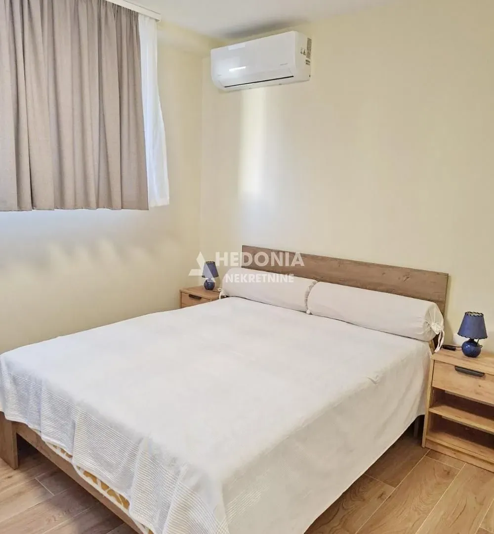 Rent, two bedroom apartment, 37m², Čukarica, Beograd