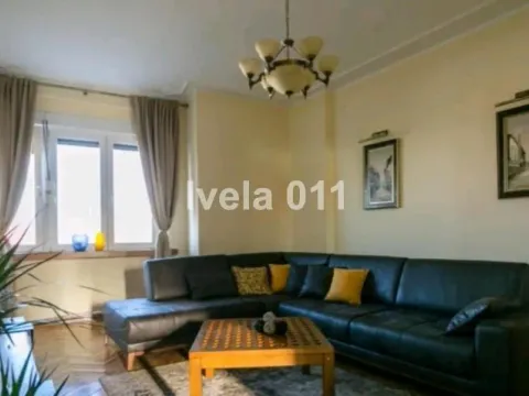 Izdavanje, dvosoban stan, 45m², Stari Grad, Beograd