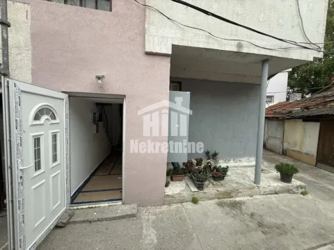 Sale, two bedroom apartment, 44m², Zemun Sve Podlokacije, Beograd - image 14