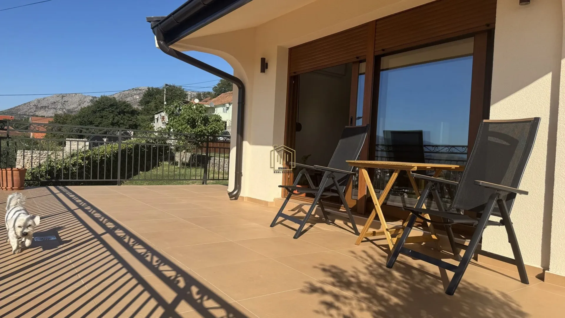 Rent, house, 256m², Masline, Podgorica
