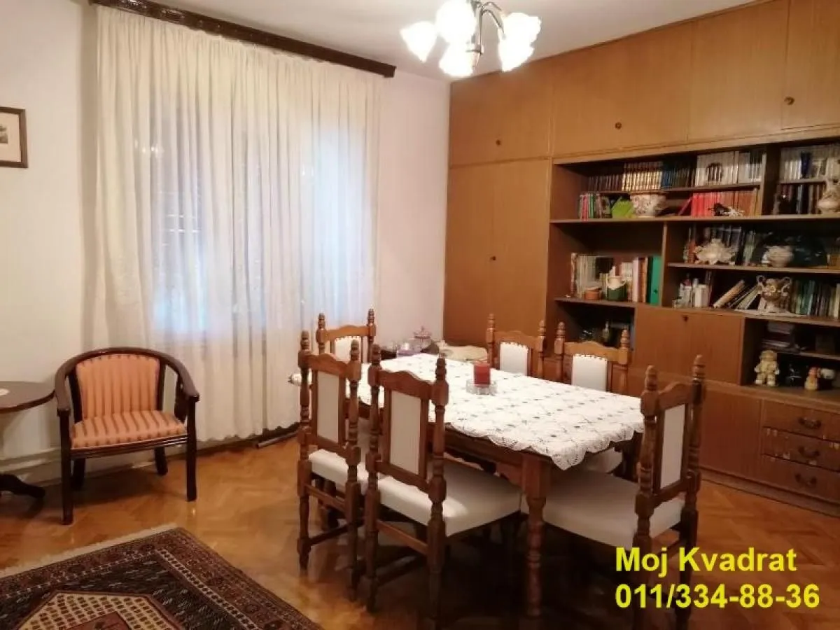 Prodaja, kuća, 280m², Bulbulder, Zvezdara Sve Podlokacije