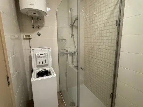 Izdavanje, jednosoban stan, 47m², City Kvart, Podgorica - image 7