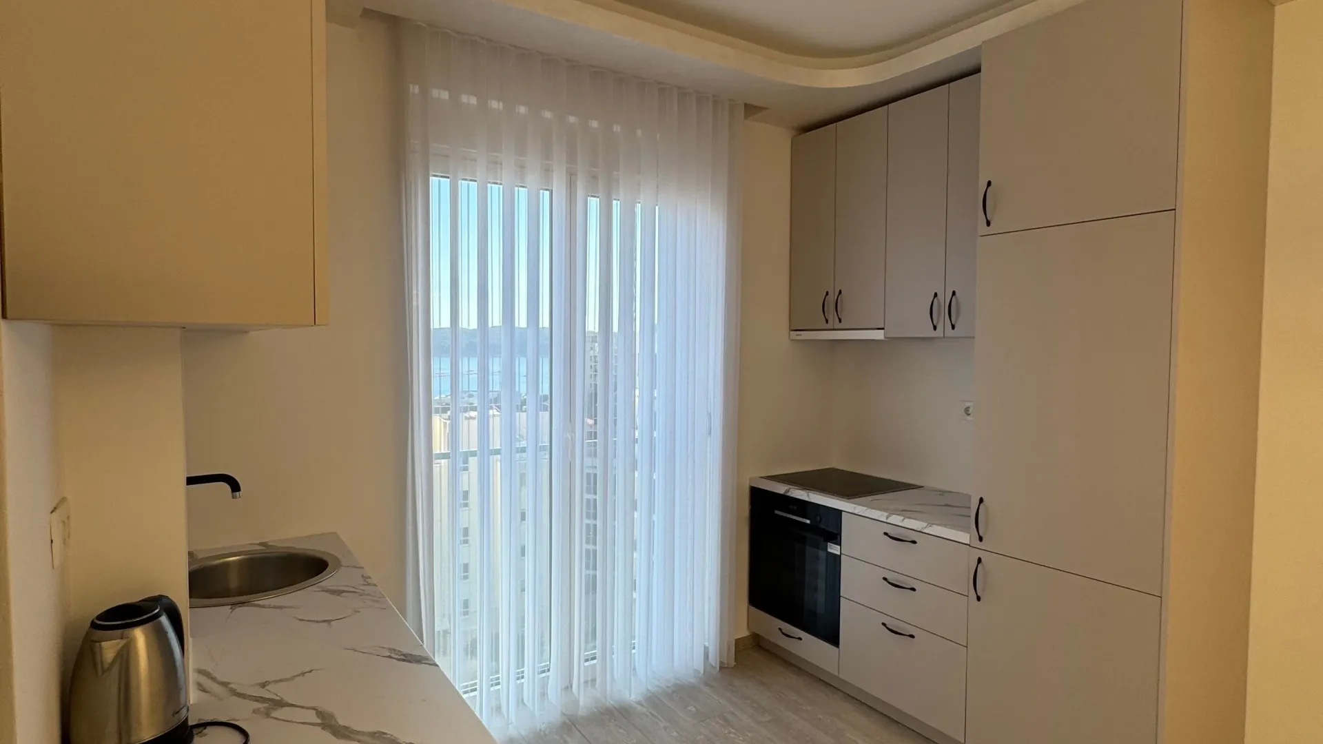 Sale, two bedroom apartment, 74m², Bečići, Budva