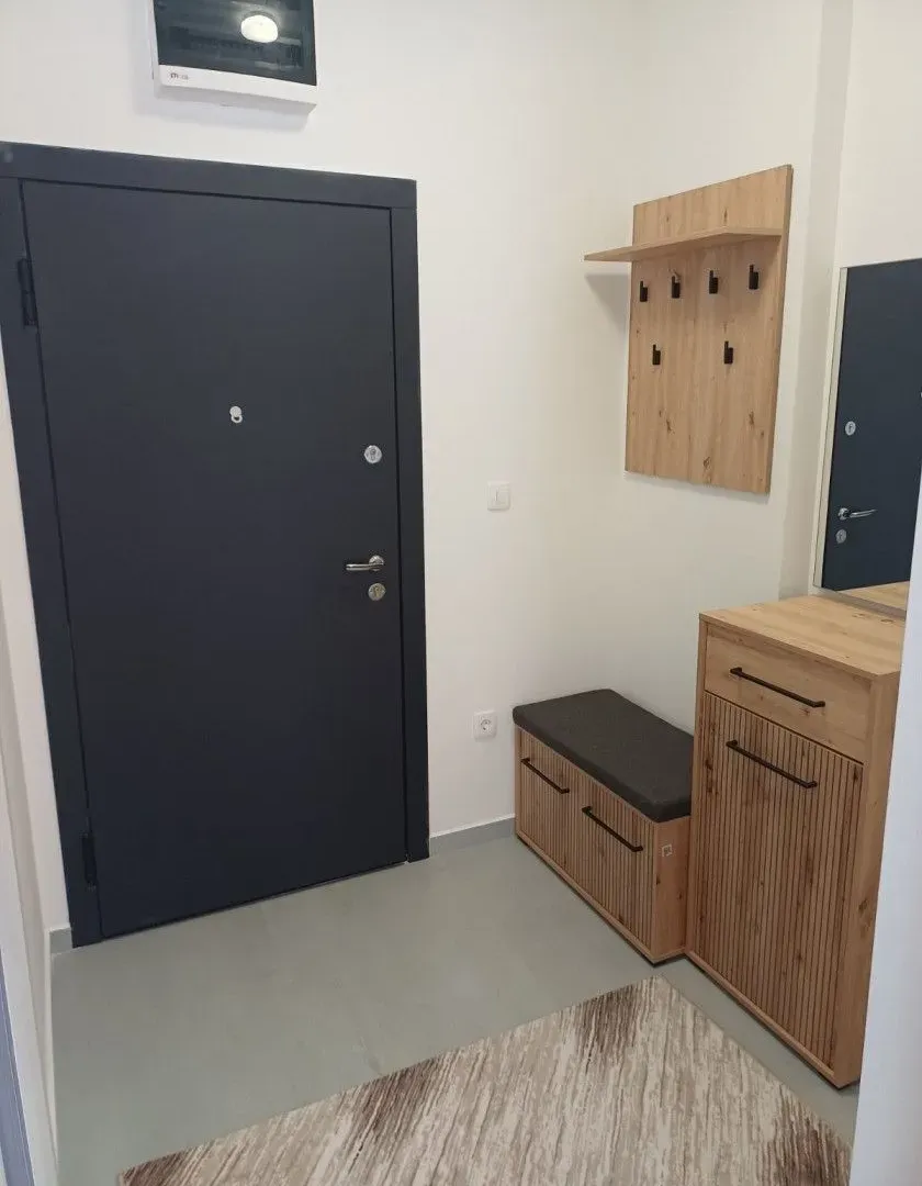 Rent, one bedroom apartment, 44m², Stari Aerodrom, Podgorica