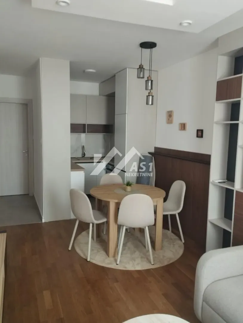Izdavanje, dvosoban stan, 58m², Telep, Novi Sad Sve Podlokacije