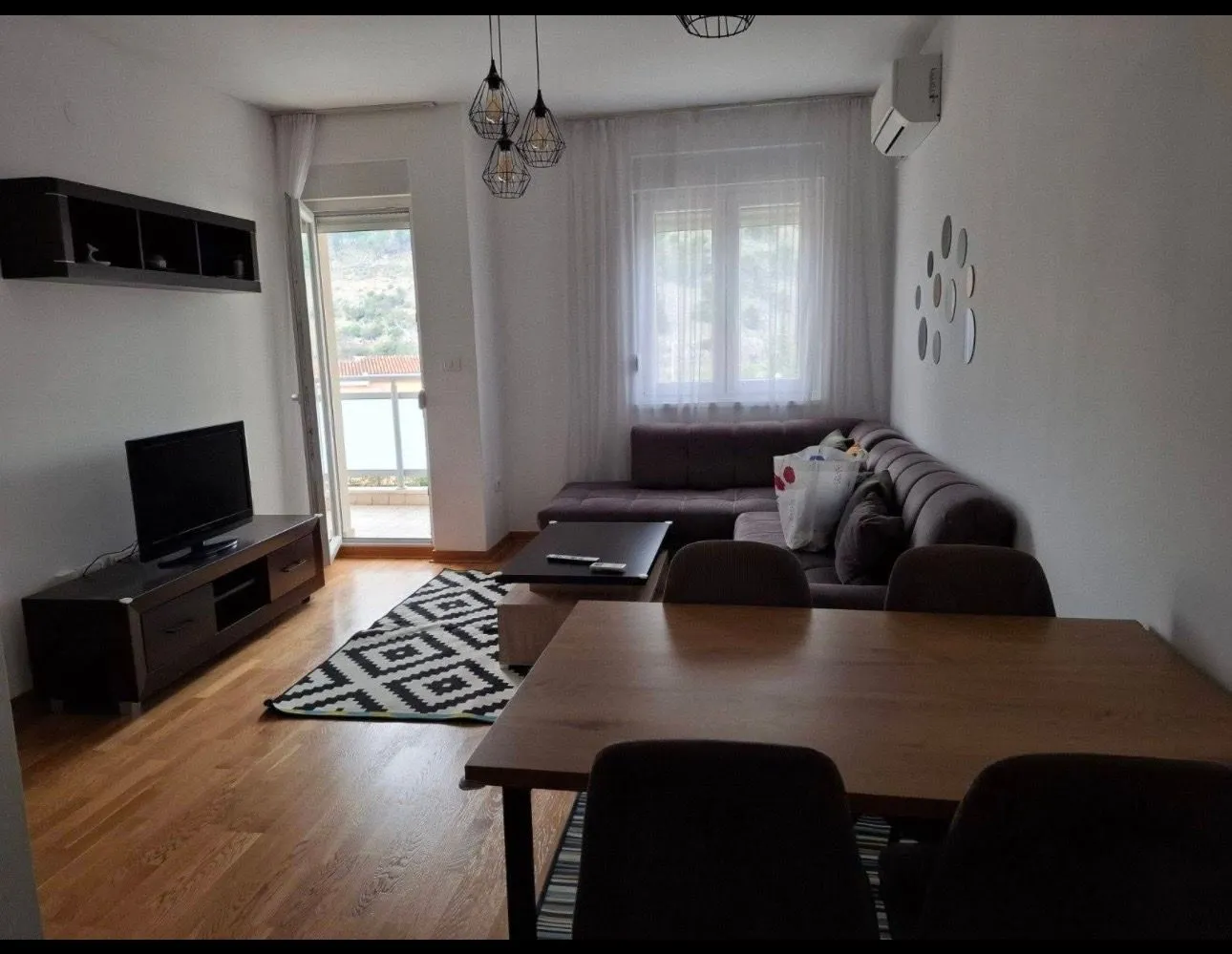 Rent, one bedroom apartment, 45m², City Kej, Podgorica
